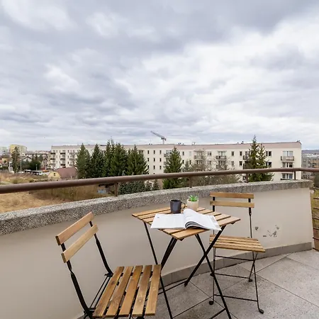 아파트 Unique Bialopradnicka With Balcony In By Renters *